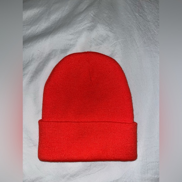 Billie Eilish Beanie Hat Orange - Picture 2 of 2